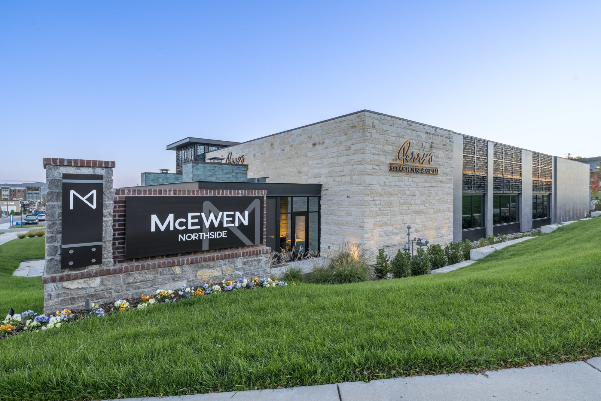 ToppingOut Ceremony Held for the McEwen Northside Office Building